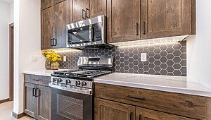 Platinum / Jackson Kitchen 121240