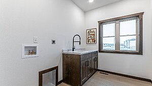 Platinum / Jackson Utility 121247