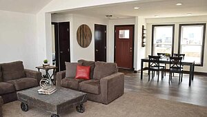 Platinum / Huntley Interior 132033