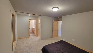 Classic / Thompson Interior 132062