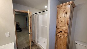 Classic / Thompson Interior 132066