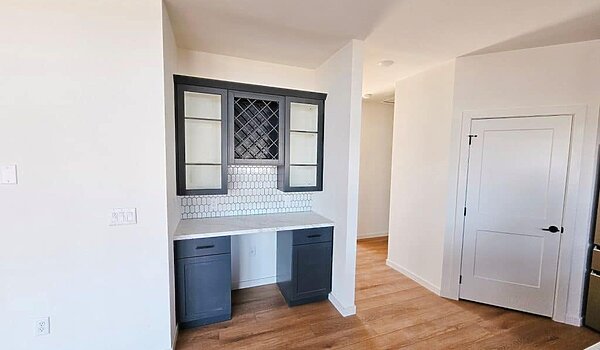 Platinum / Maxwell Interior 114644