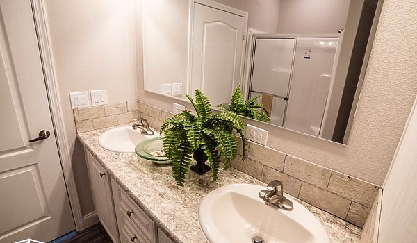 DCA Series / 2866-2043 Bathroom 36826