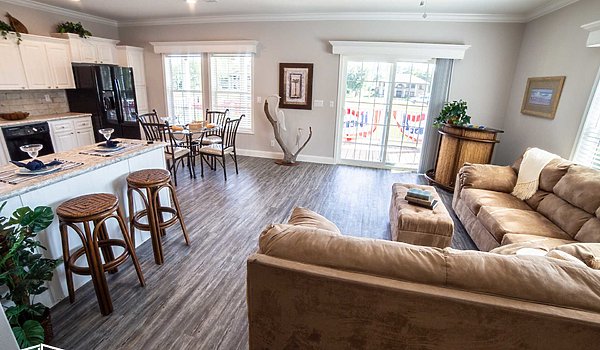 DCA Series / 2866-2043 Interior 36818