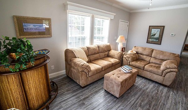 DCA Series / 2866-2043 Interior 36820