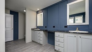 HD Series / Daphne 32242-629 Interior 126981