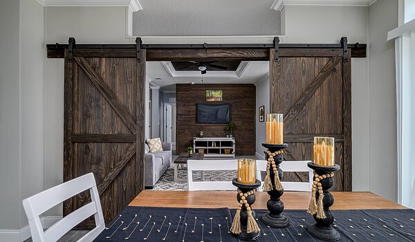 LTT Series / Annabelle 2885-346 Interior 126921