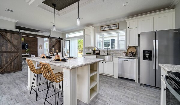 LTT Series / Annabelle 2885-346 Interior 126915