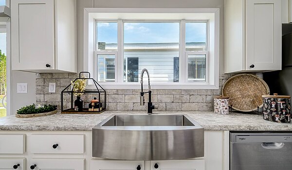 LTT Series / Annabelle 2885-346 Interior 126919