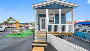 Park Model / Daisy 1425-660 Exterior 126959