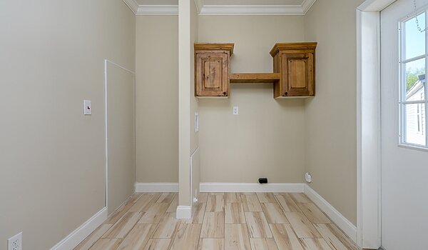 Rebirth Series / Big Mullet 32261-676 Interior 126943