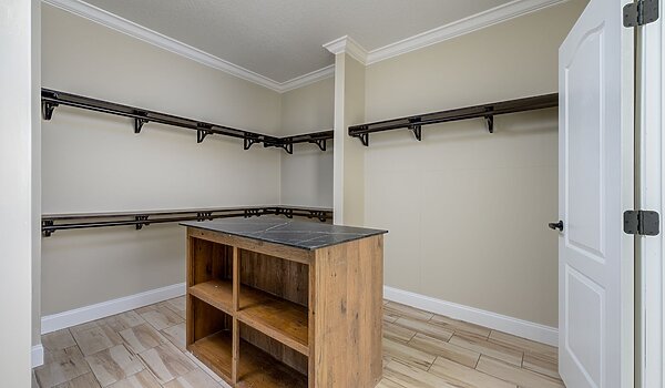 Rebirth Series / Big Mullet 32261-676 Interior 126942