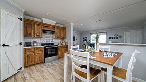 HD Series / Captiva 28195-634 Interior 126948