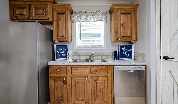 HD Series / Captiva 28195-634 Interior 126949