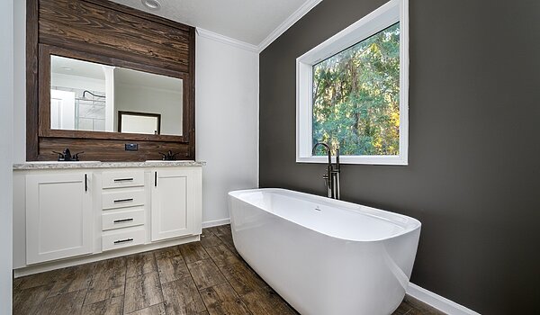 Rebirth Series / Kinder Lou 1634-706 Interior 127099