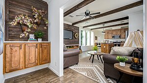 Rebirth Series / Kinder Lou 1634-706 Interior 127090