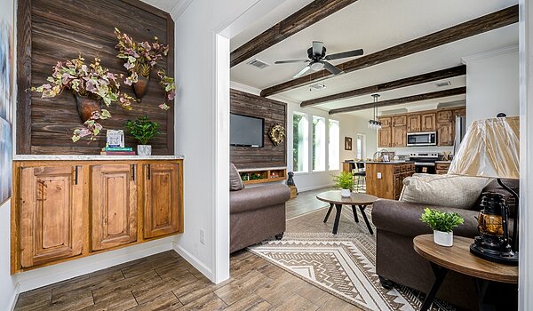 Rebirth Series / Kinder Lou 1634-706 Interior 127090