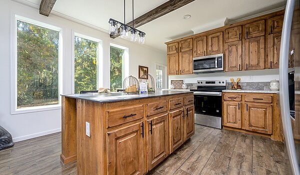 Rebirth Series / Kinder Lou 1634-706 Interior 127094