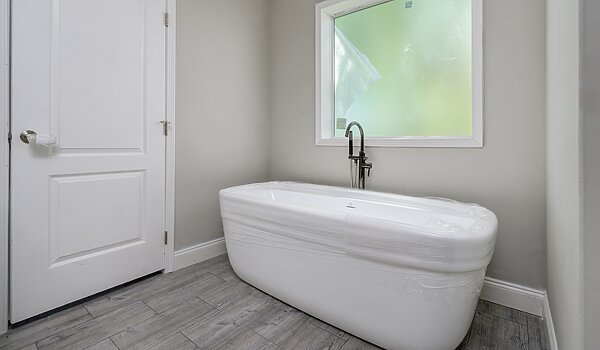 Rebirth Series / Loki 32256-670 Interior 127113