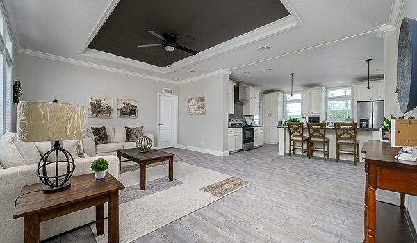 Rebirth Series / Loki 32256-670 Interior 127103