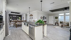 Rebirth Series / Loki 32256-670 Interior 127104