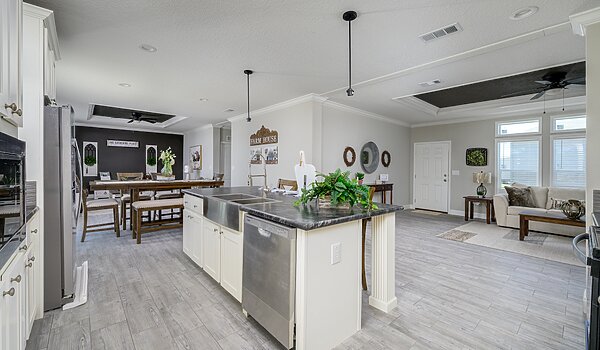 Rebirth Series / Loki 32256-670 Interior 127104