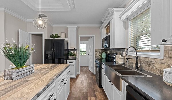 Rebirth Series / Manning 2862-636 Interior 127202