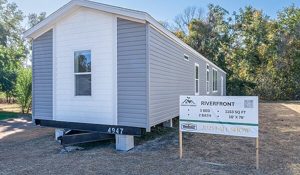 Rebirth Series / River Front 1630-693 Interior 127363