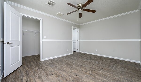 Rebirth Series / Stoneybrook HD 1629-692 Interior 127404