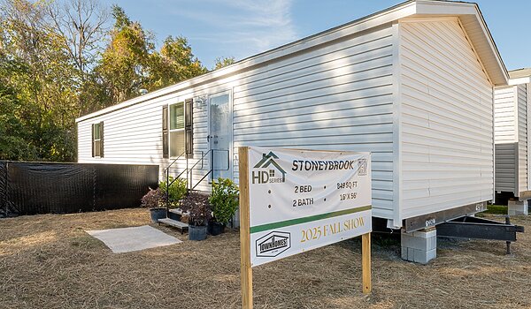 Rebirth Series / Stoneybrook HD 1629-692 Exterior 127407