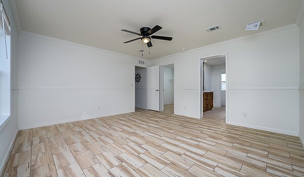 Rebirth Series / Tortuga 32266-687 Interior 127430