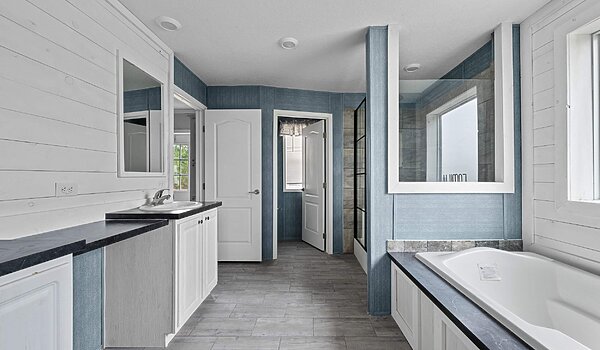 Rebirth Series / Venice 32243-630 Interior 127458