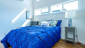 Park Model RV / The Burton Bedroom 118424