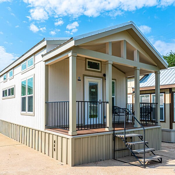 Park Model RV / APS-522A Exterior 118426