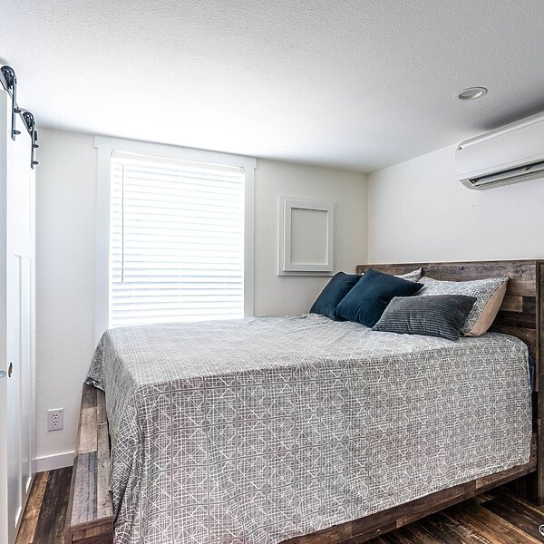 Park Model RV / APS 527B-SL Bedroom 118446