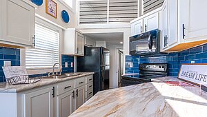 Park Model RV / APS 527B-SL Kitchen 118444