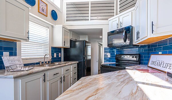 Park Model RV / APS 527B-SL Kitchen 118444