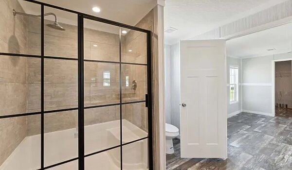 Brave Series / The Maddux 3248464BRV Interior 127244