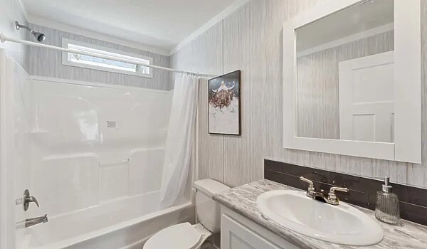 Brave Series / The Maddux 3248464BRV Interior 127245