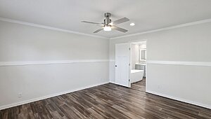 Brave Series / The Justice Interior 123046