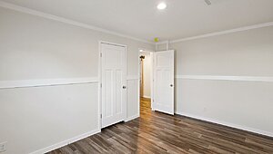 Brave Series / The Justice Interior 123047