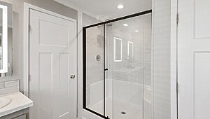 Brave Series / The Justice Interior 123049