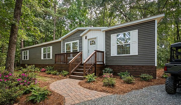 Brave Series / The Justice Interior 123032