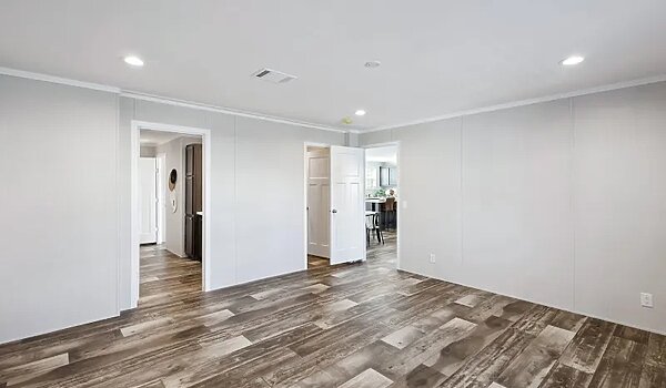 Minor League / Pelican Interior 127256