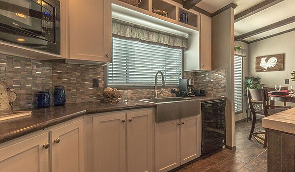 Masterpiece / Arlington 30483A Kitchen 139185