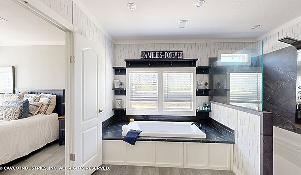 Keystone / The Pecan Valley 76 KH30764P Bathroom 139244