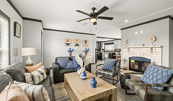 Keystone / The Pecan Valley 68 KH30683P Interior 135009