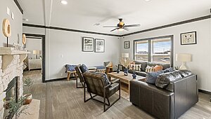 Keystone / The Pecan Valley 68 KH30683P Interior 135010