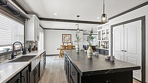 Keystone / The Pecan Valley 60 KH28603P Kitchen 139172