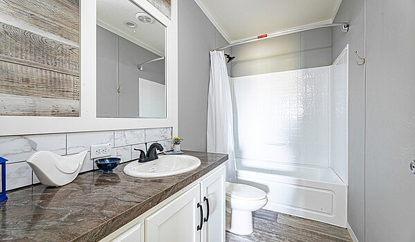 Super Saver / The Fantasy Island SA30543F Bathroom 139478